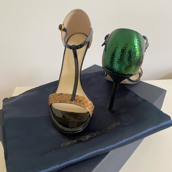 Sergio Rossi 💎 Black Patent Leather T-Strap Sandals - Size 38.5 (Fits US 8) - Picture 2 of 10